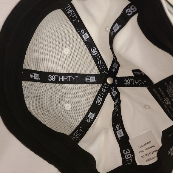 Quiksilver New ERA 39Thirty OSFM Hat - Picture 6 of 8